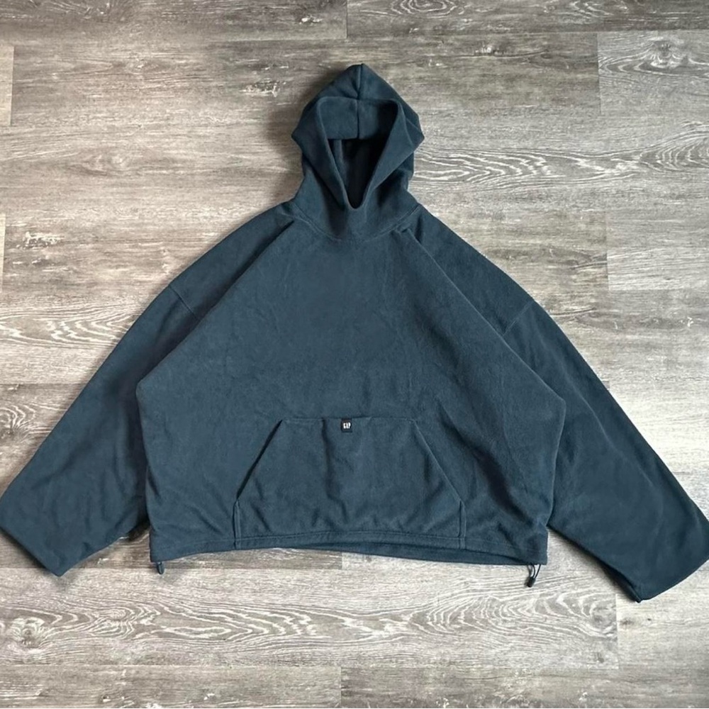 Gap x Balenciaga